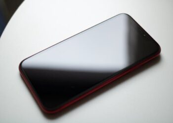 Matte Screen Protector Rainbow Effect