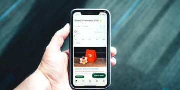 Evaluate the Food Delivery Company Grubhub on LLM Experiments