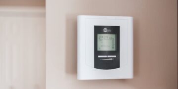 Replace Battery for Honeywell Thermostat 5 Easy Ways