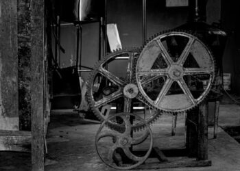 Solid Rubber Wheel Definition & Industrial Uses