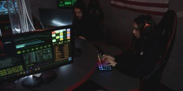 Does 42Gears Have an Enterprise Browser (Full Guide)