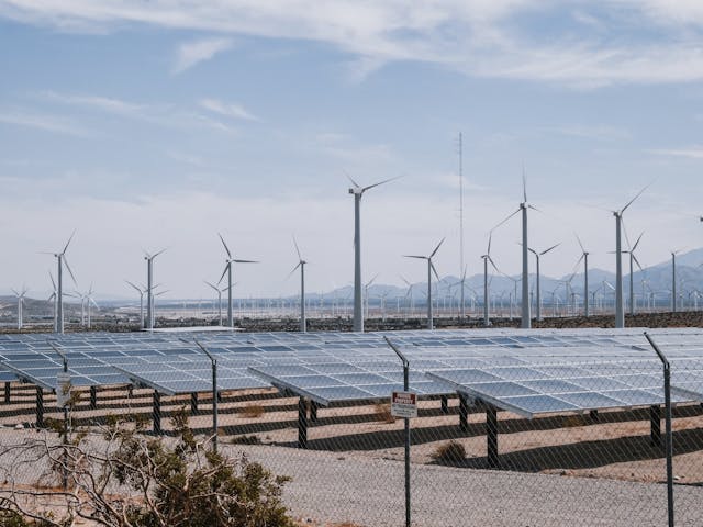 Renewable Energy News Today October 2025 Key Shifts
