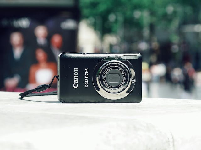 Nikon Coolpix S600 A Small Camera With Big Charm