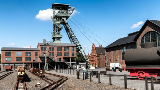 Unsafe Graphite Mining in Sri Lanka and China Hidden Costs